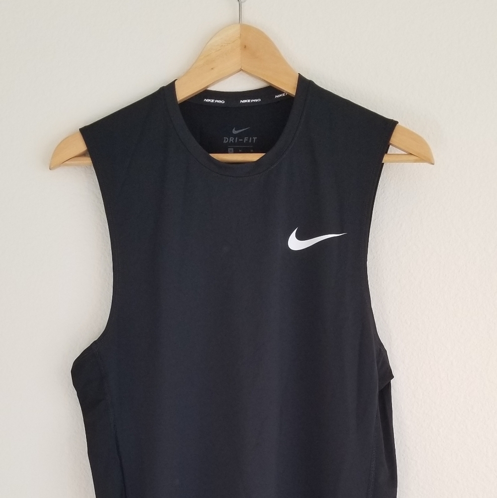 Nike Pro Tank